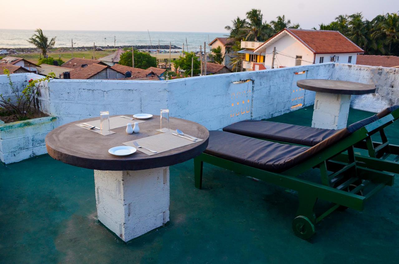 Yoho Beach Glory Hotel نيجومبو المظهر الخارجي الصورة